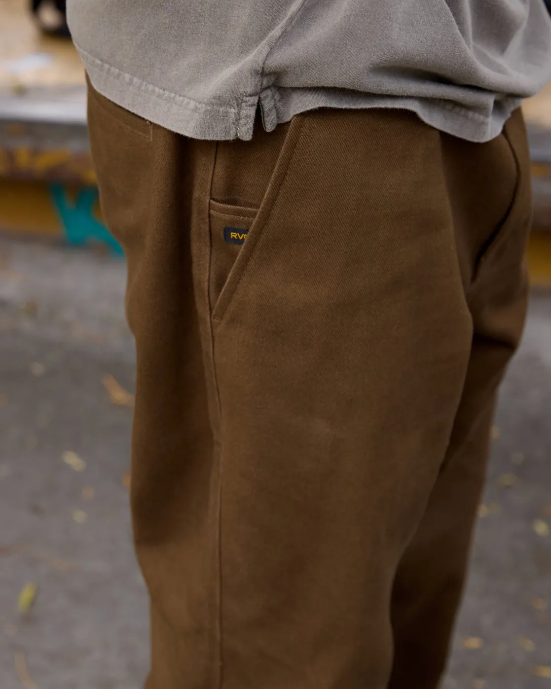 RVCA AMERICANA CHINOS Bombay Brown Discount