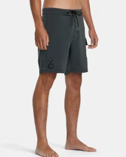 RVCA BENJAMIN JEANJEAN SKULL BOARDSHORTS 18'' Black Discount