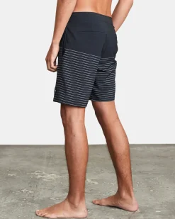 RVCA CURREN 18