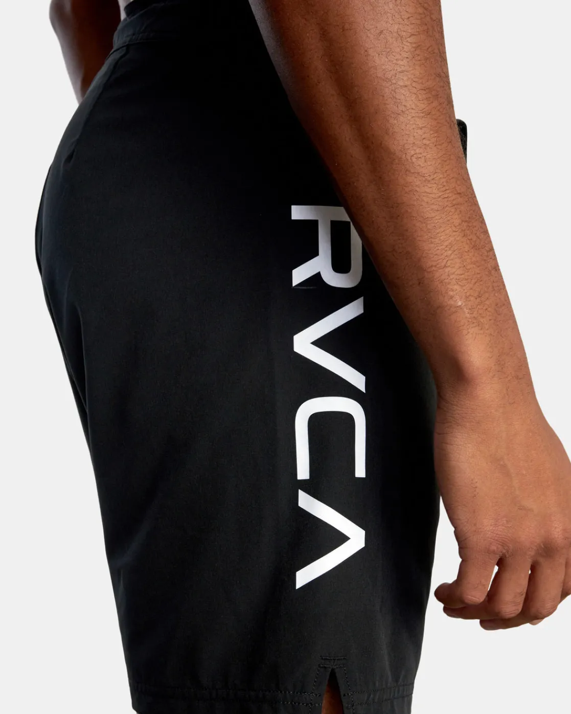 RVCA FIGHT 15" SCRAPPER SHORTS Black Hot