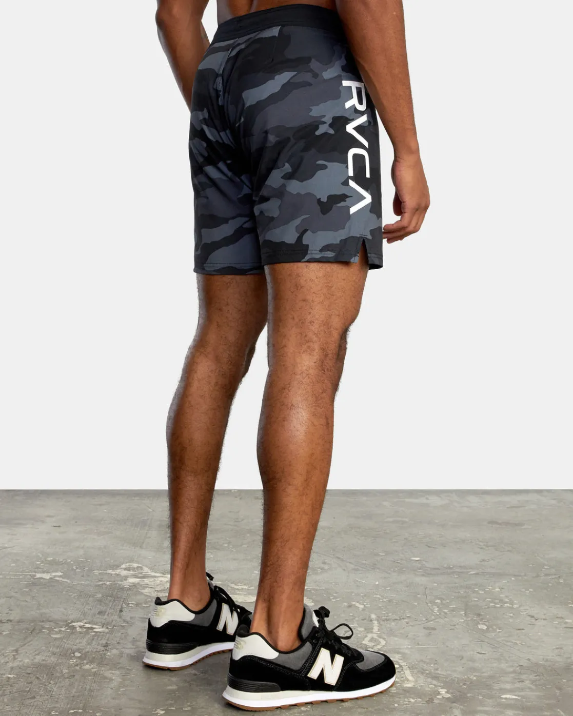 RVCA FIGHT 15" SCRAPPER SHORTS Grey Camo Outlet