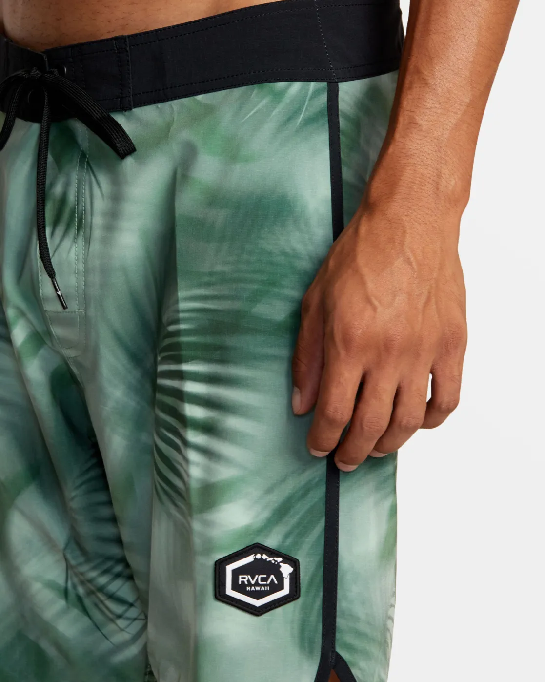 RVCA EASTERN 20" BOARDSHORTS Spray Camo New