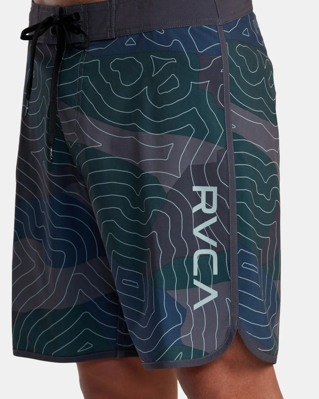 RVCA TOPO EASTERN 18 18" BOARDSHORTS Hawaii Topo Camo