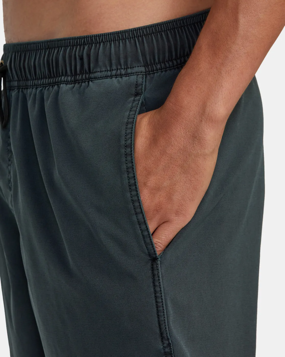 RVCA VA PIGMENT ELASTIC WAIST 17" BOARDSHORTS Rvca Black Online