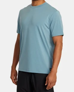 RVCA VA SPORT BALANCE TECHNICAL TRAINING TEE Haze Online