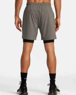 RVCA YOGGER TRAIN 2-IN-1 17